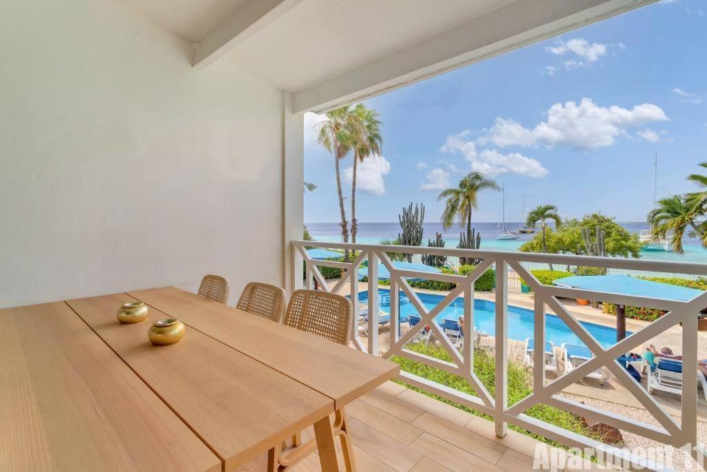 Bonaire Oceanfront Apartments Кралендижк Екстериор снимка