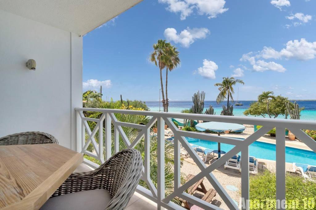 Bonaire Oceanfront Apartments Кралендижк Екстериор снимка