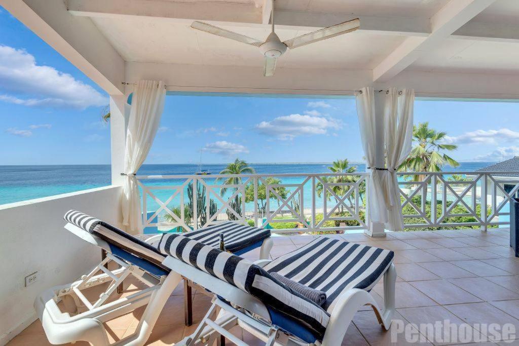 Bonaire Oceanfront Apartments Кралендижк Екстериор снимка