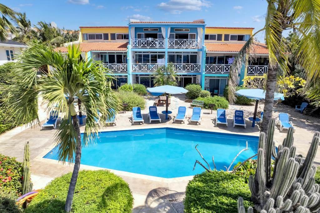 Bonaire Oceanfront Apartments Кралендижк Екстериор снимка